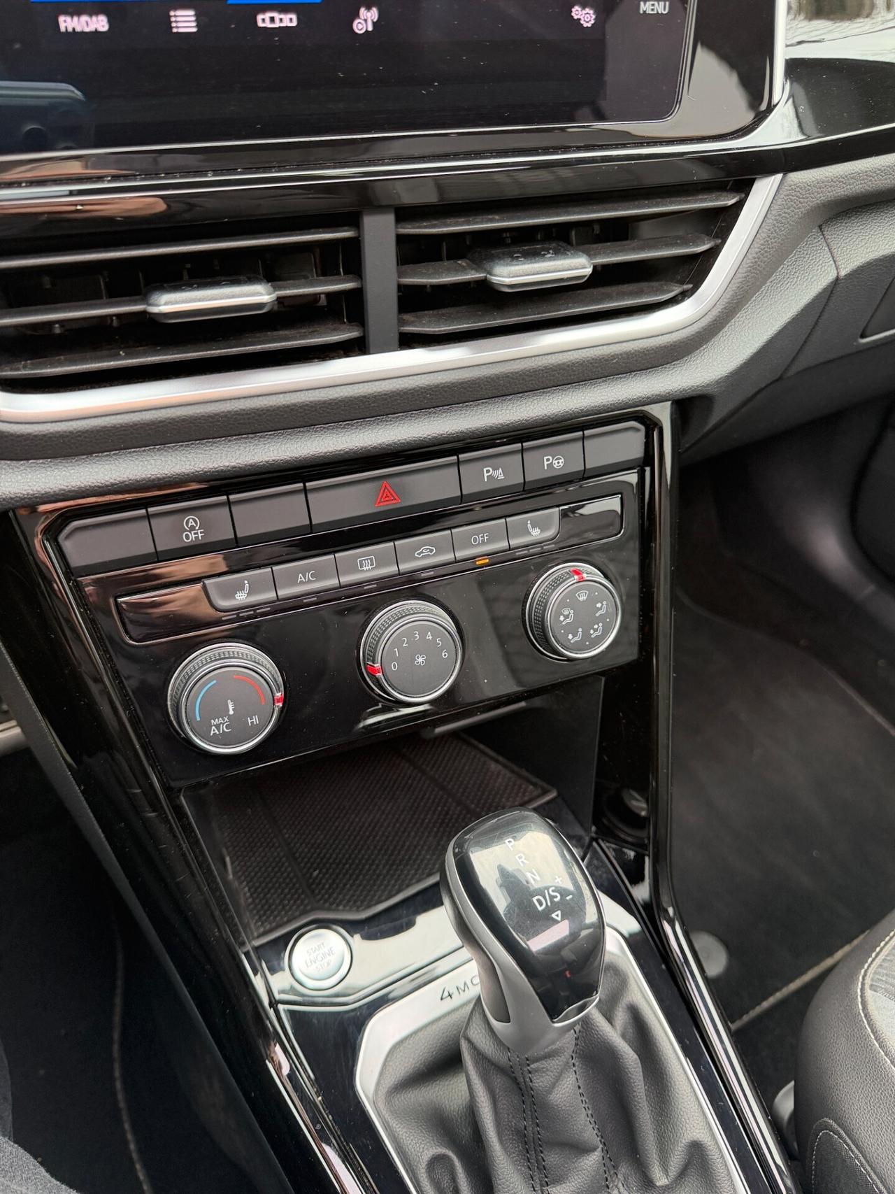 Volkswagen T-Roc 2.0 TDI SCR 150 CV DSG 4MOTION R-Line