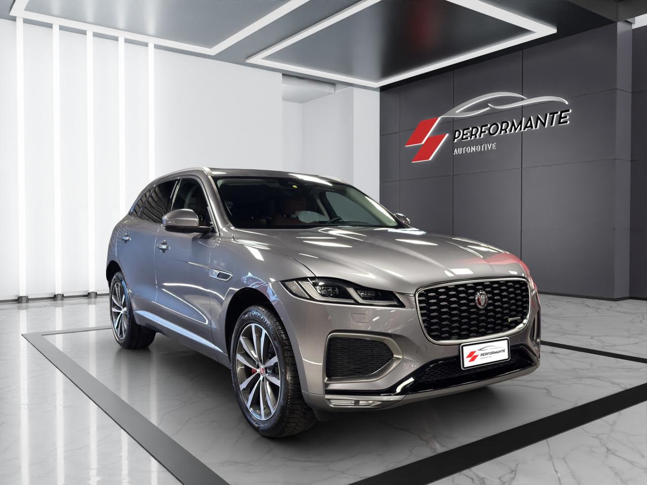 Jaguar F-Pace 2.0d i4 mhev R-Dynamic SE awd 204cv auto