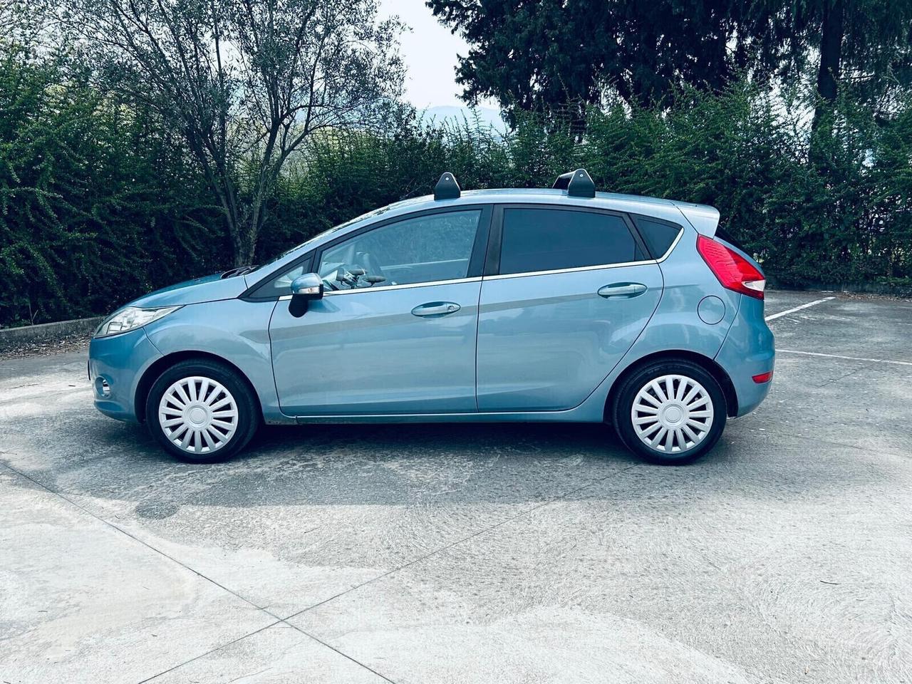 Ford Fiesta 1.4 TDCi 68CV 5 porte Titanium