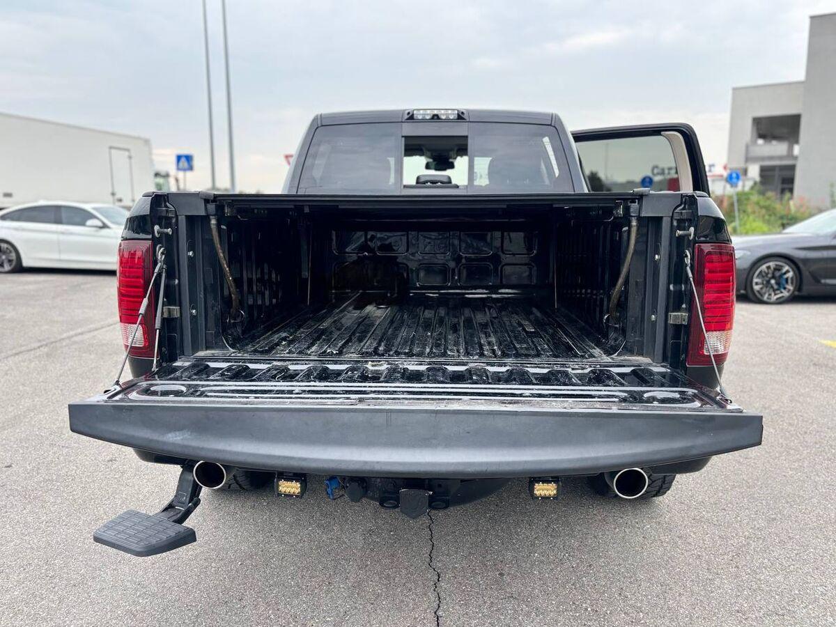 Ram Ram 1500 4x4 5.7 V8 Quad Cab MB Sport 395cv at8