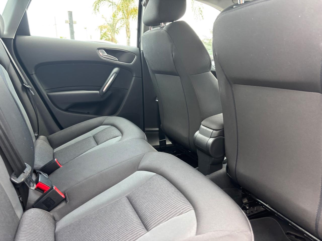 Audi A1 1.6 TDI 116 CV S tronic-2015
