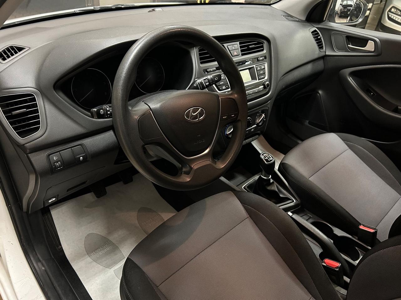 Hyundai i20 1.1 CRDi 75 CV 117.000 KM