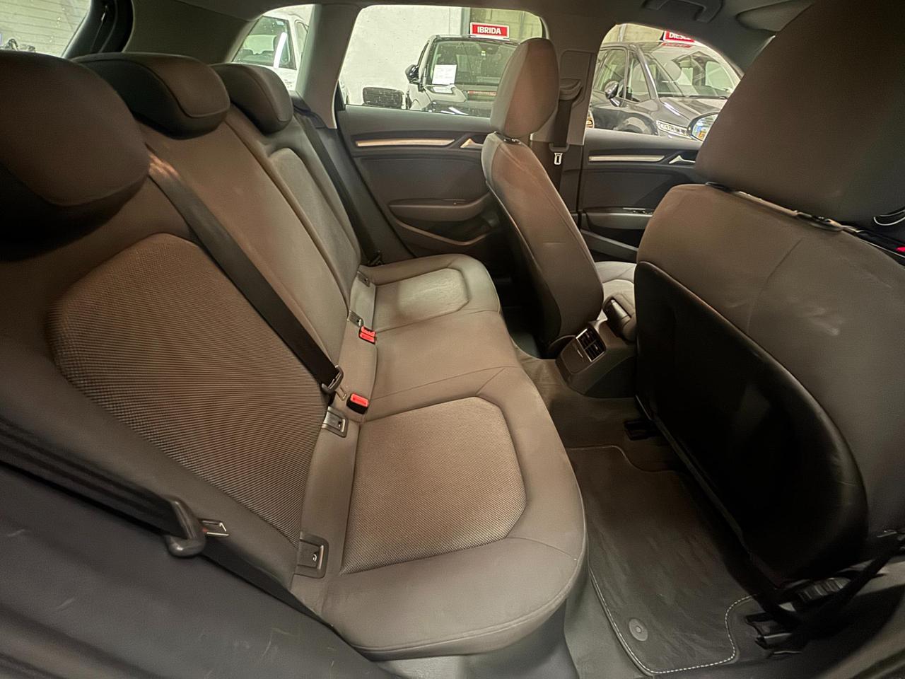 Audi A3 Sportback 1.6 tdi Business 110cv