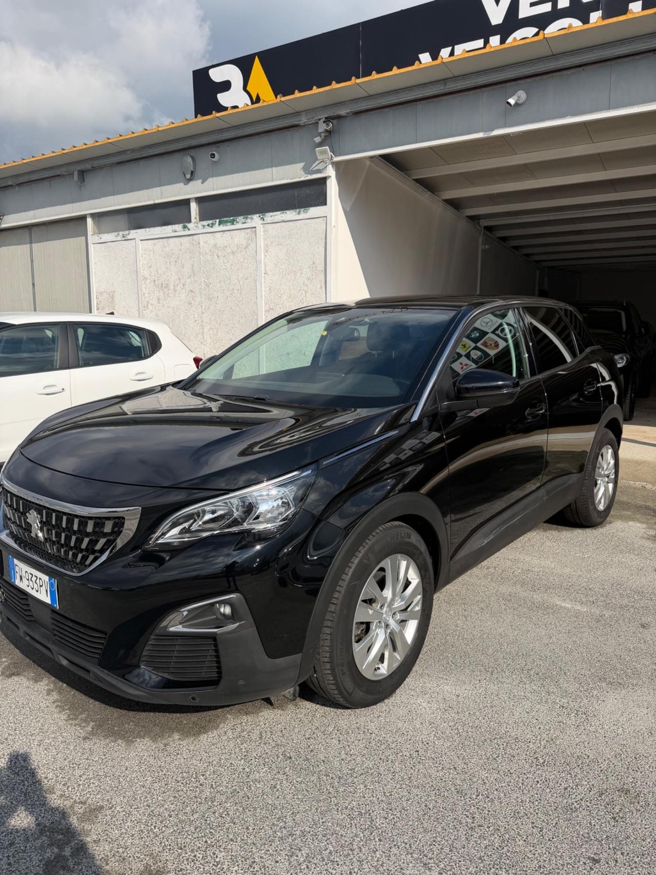Peugeot 3008 BlueHDi 130 S&S Business
