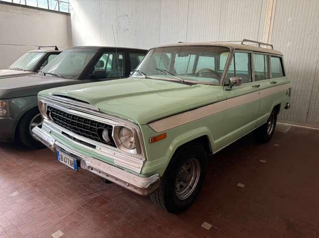 Jeep Wagoneer