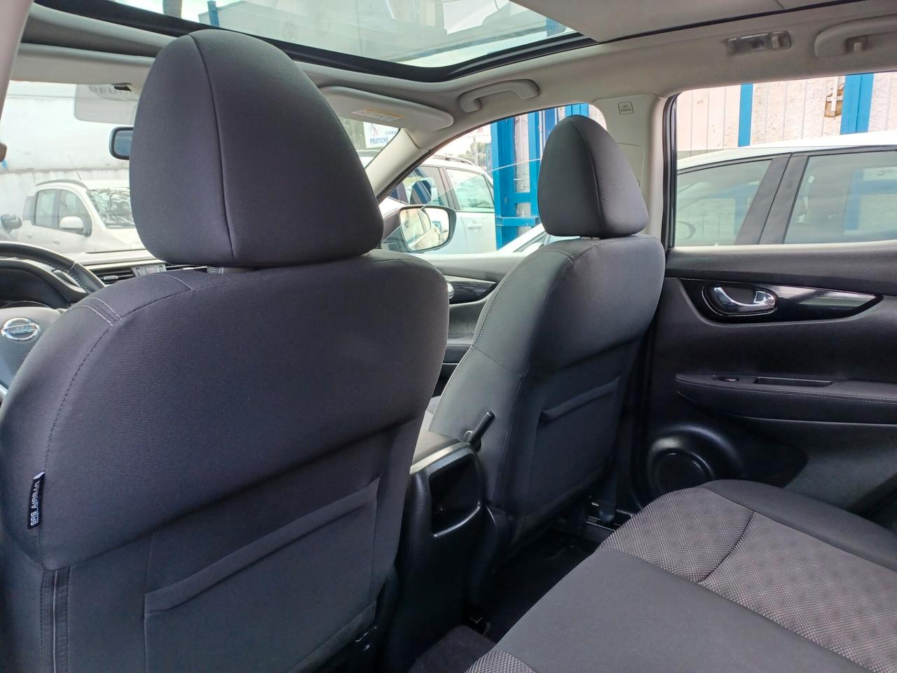 Nissan Qashqai 1.5 dCi TEKNA UNICO PROPRIETARIO