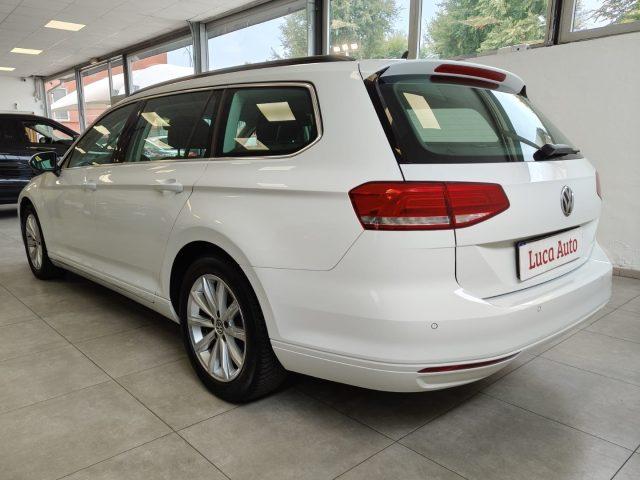 VOLKSWAGEN Passat Variant 2.0 TDI DSG *SCHERMO 9,2"*TAGLIANDI*UNICO PROP.*
