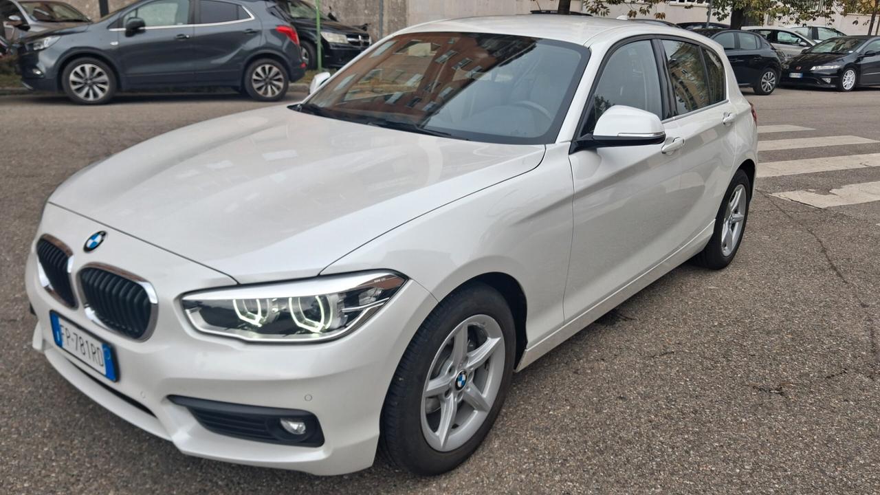 Bmw 116 116d 5p. MADREPERLA