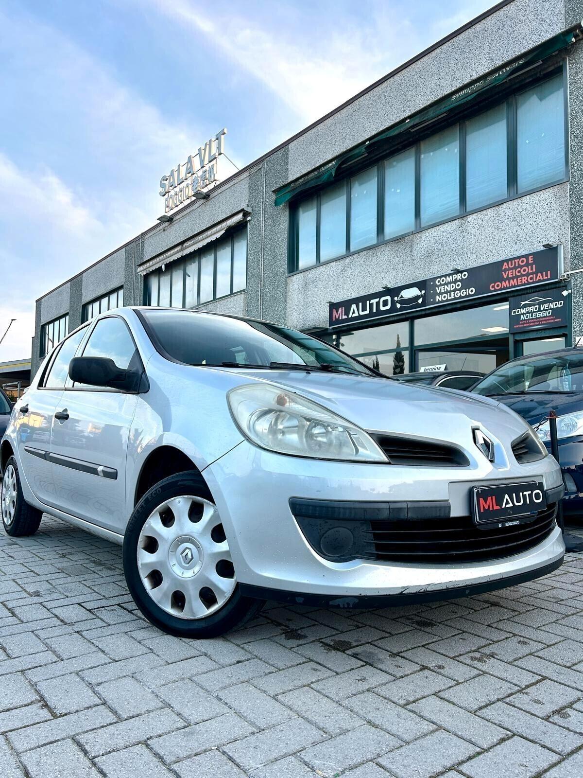 Renault Clio 1.2 16V 5 porte Dynamique - ok neopatentato
