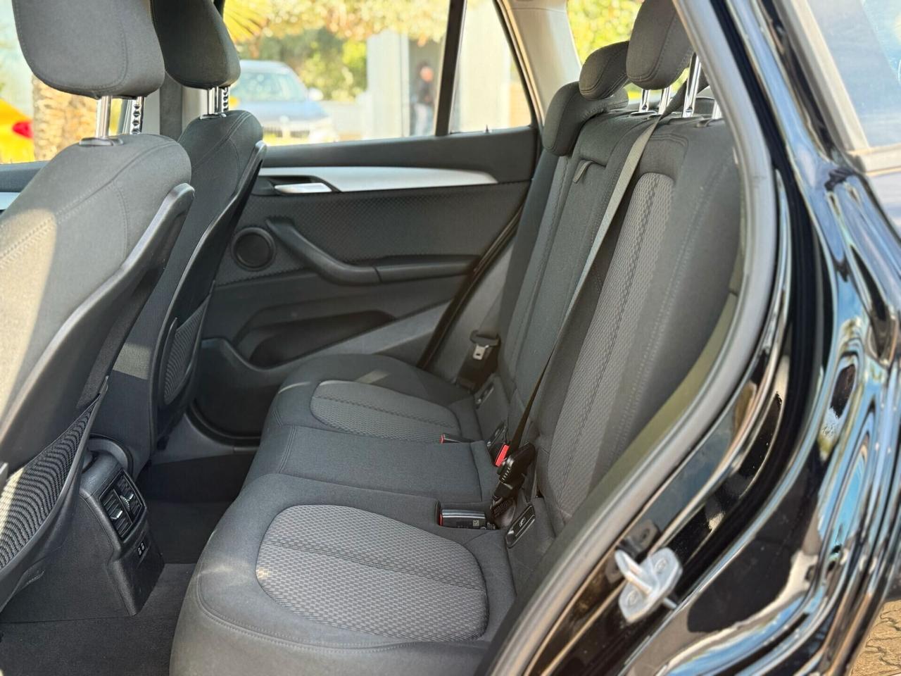 Bmw X1 sDrive 18d 150cv Autom. Advantage Restyling 2021