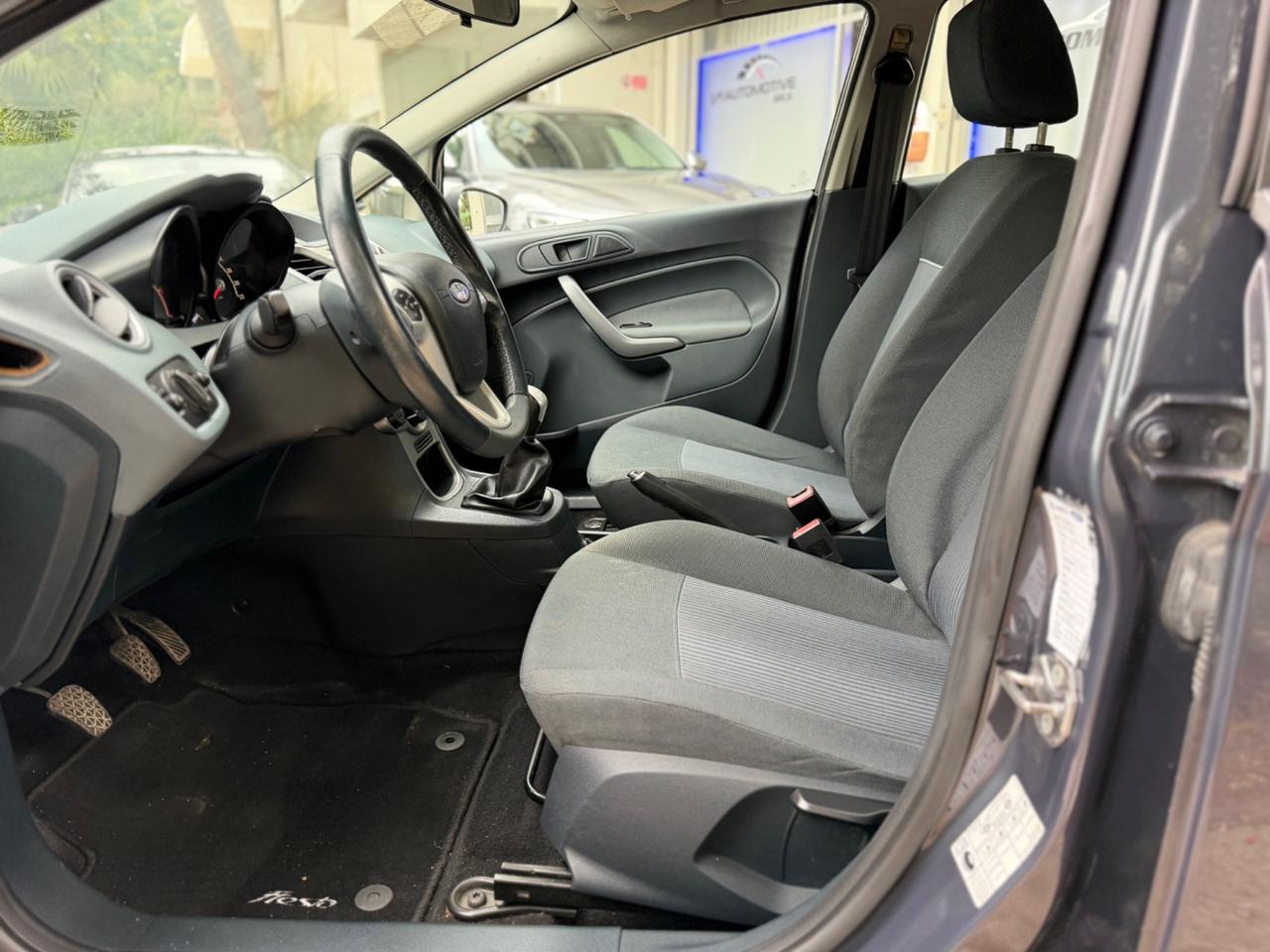 Ford Fiesta 1.4 TDCi 5p. NEOPATENTATI