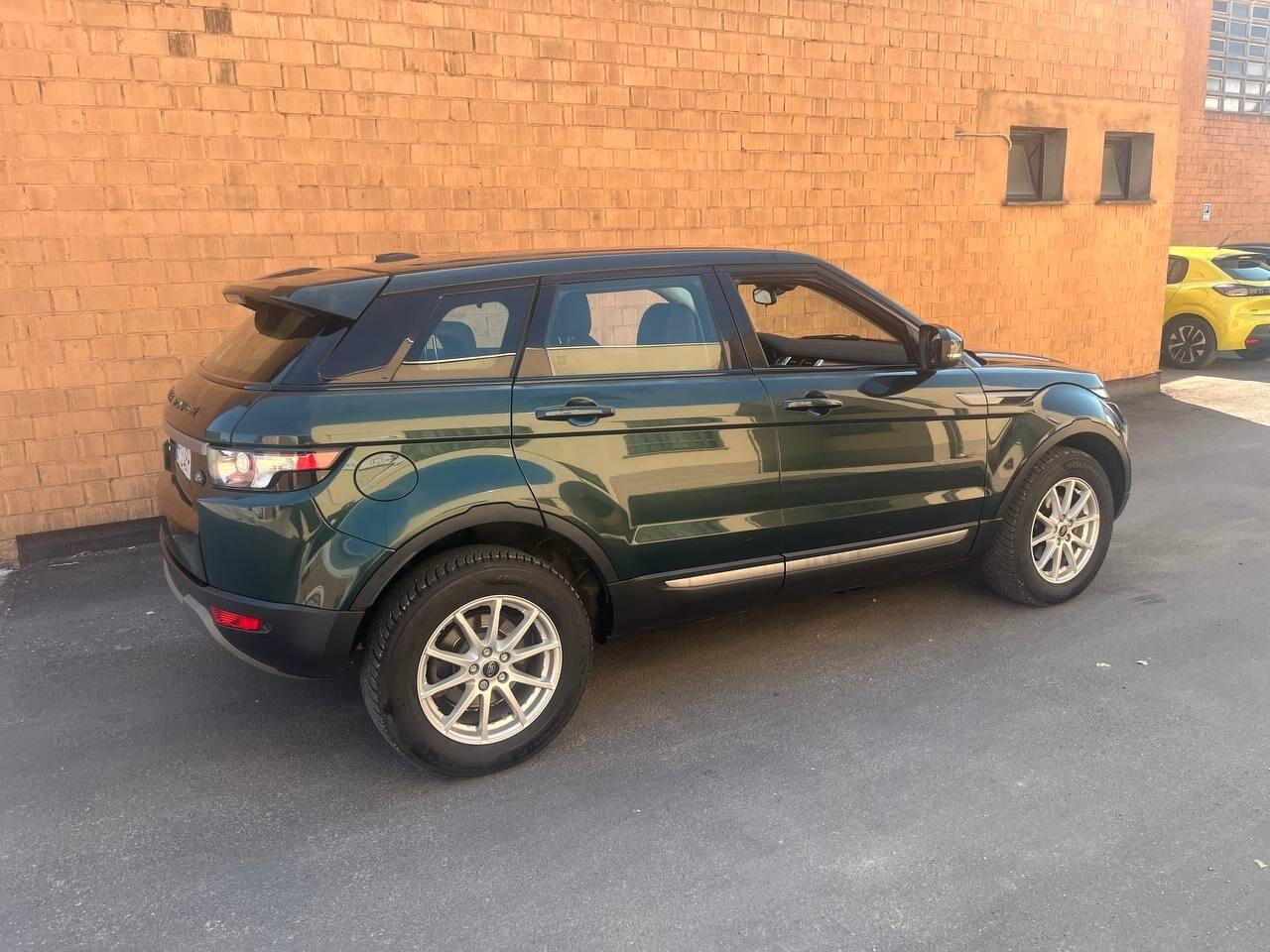 Land Rover Range Evoque 2.2 TD4 5p. Pure Tech Pack PSA