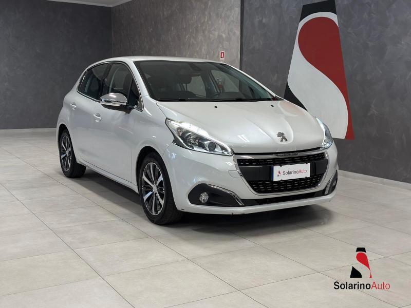 Peugeot 208 5 Porte 208 5p 1.2 puretech Allure 82cv