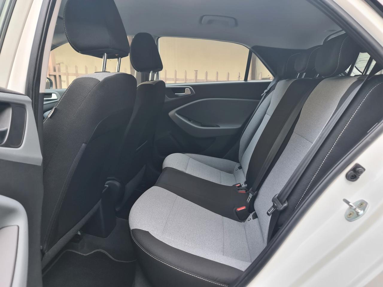 Hyundai i20 1.1 CRDi Euro 6 - 5p