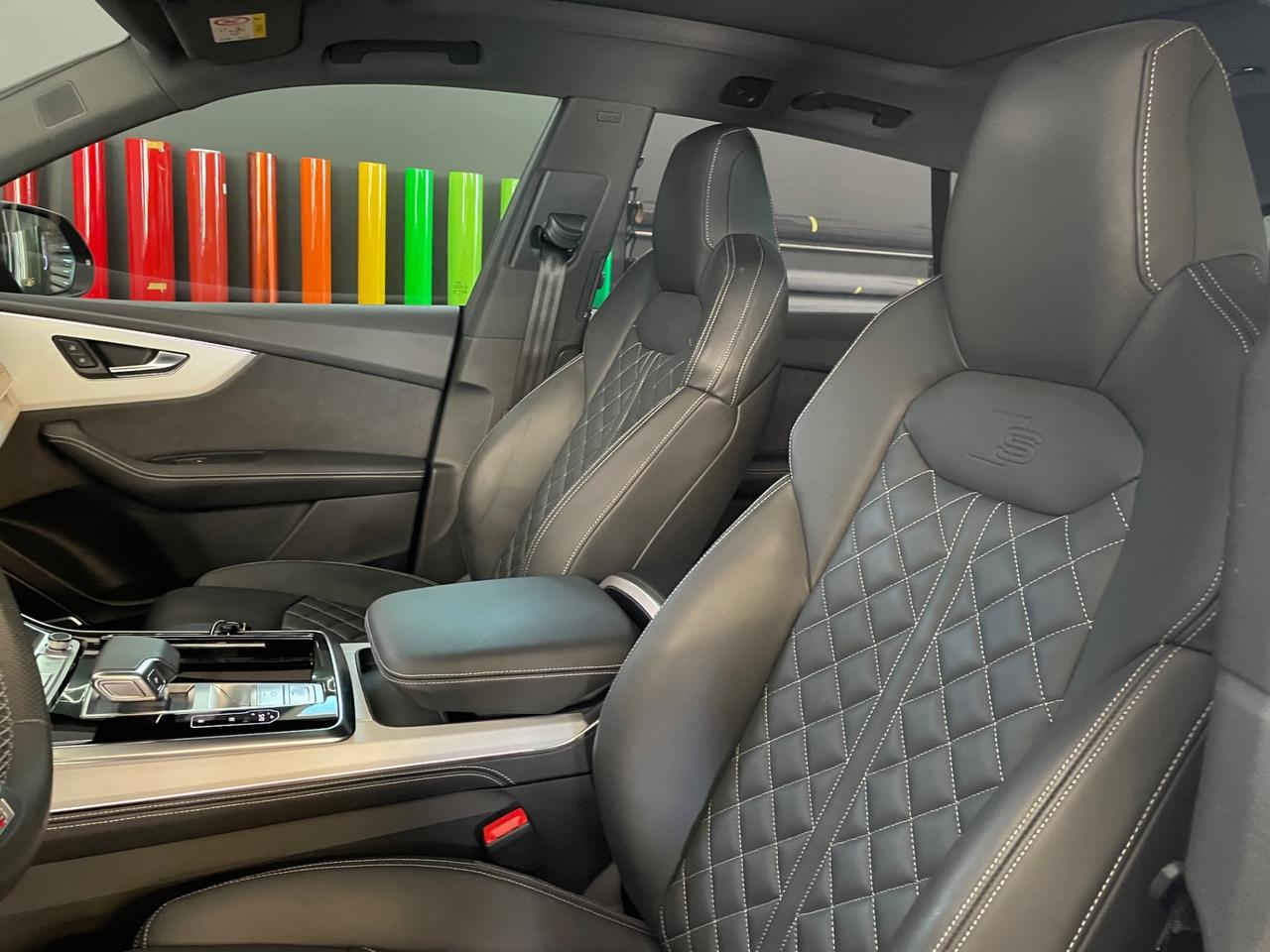 Audi Q8 50 TDI 286 CV S-Line Matrix Soft Close Cerchi 23"