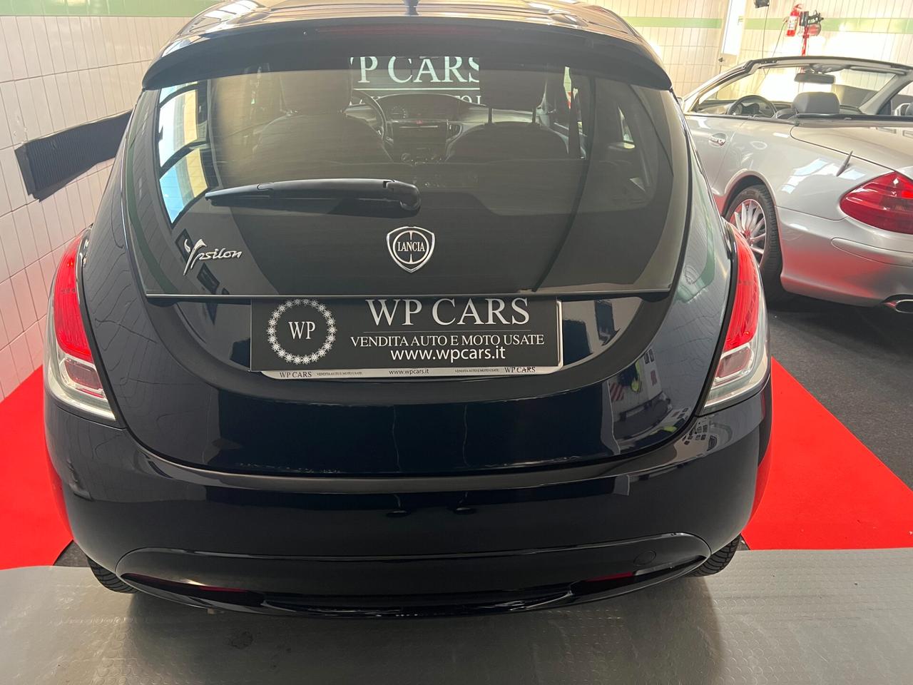 Lancia Ypsilon 1.2 69 CV 5 porte GPL Ecochic Silver