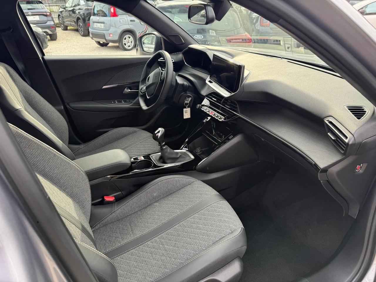 Peugeot 2008 PureTech 100 S&S Style