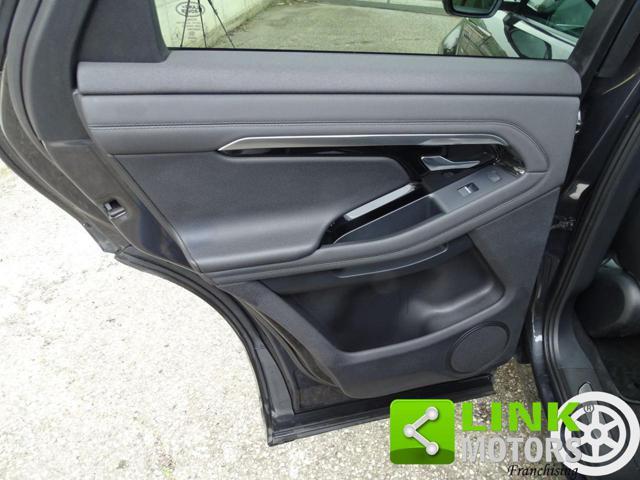 LAND ROVER Range Rover Evoque 2.0D I4 180 CV AWD Auto R-Dynamic SE