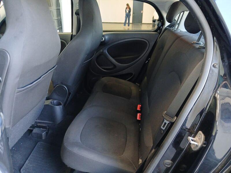 smart forfour II 2015 1.0 Passion 71cv twinamic my18