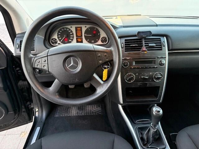 Mercedes-benz B 180 CDI Executive 2010