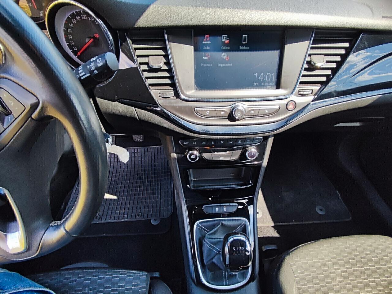 Opel Astra 1.4 Turbo 110CV EcoM Sports Tourer Innovation