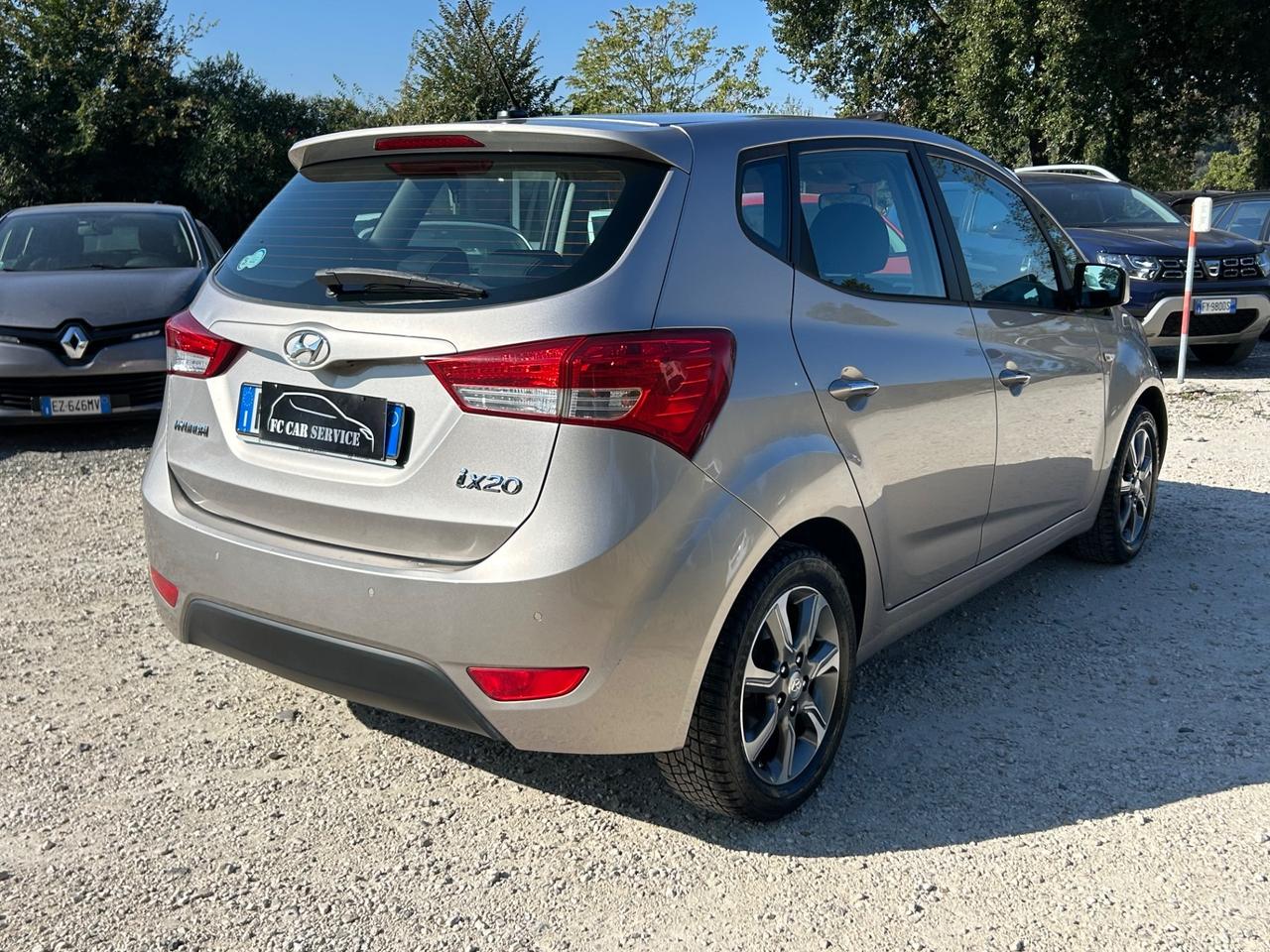 Hyundai iX20 1.4 90 CV XPossible neopatentati Rate