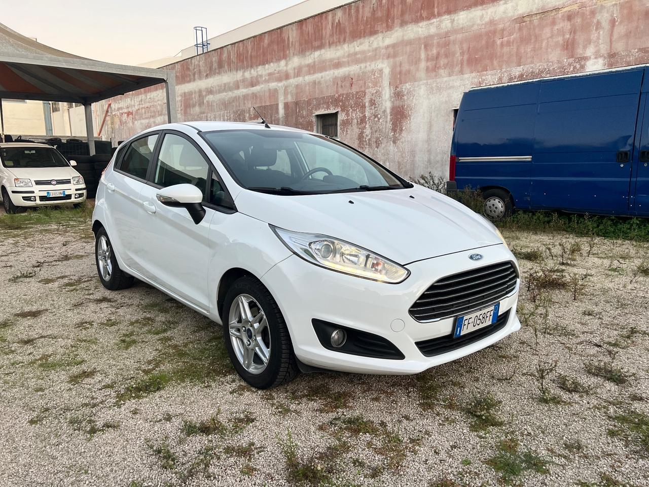 Ford Fiesta 1.5 TDCi 75CV 5 porte Titanium