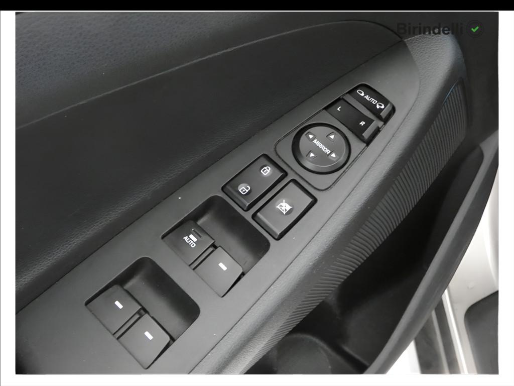 HYUNDAI Tucson 2ª serie - Tucson 1.7 CRDi Sound Edition