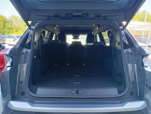 PEUGEOT 5008 GT Hybrid 145 e-DCS6 7 Posti