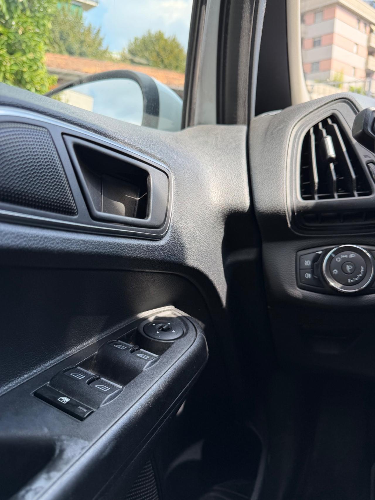 Ford B-Max 1.4 Neopatentati Euro 5