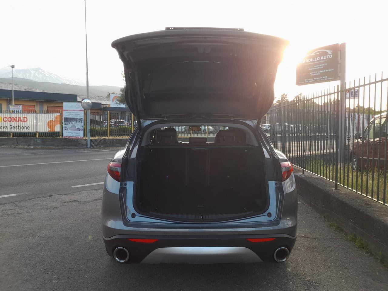 Alfa Romeo Stelvio 2.2 Turbodiesel 150 CV AT8 RWD Super