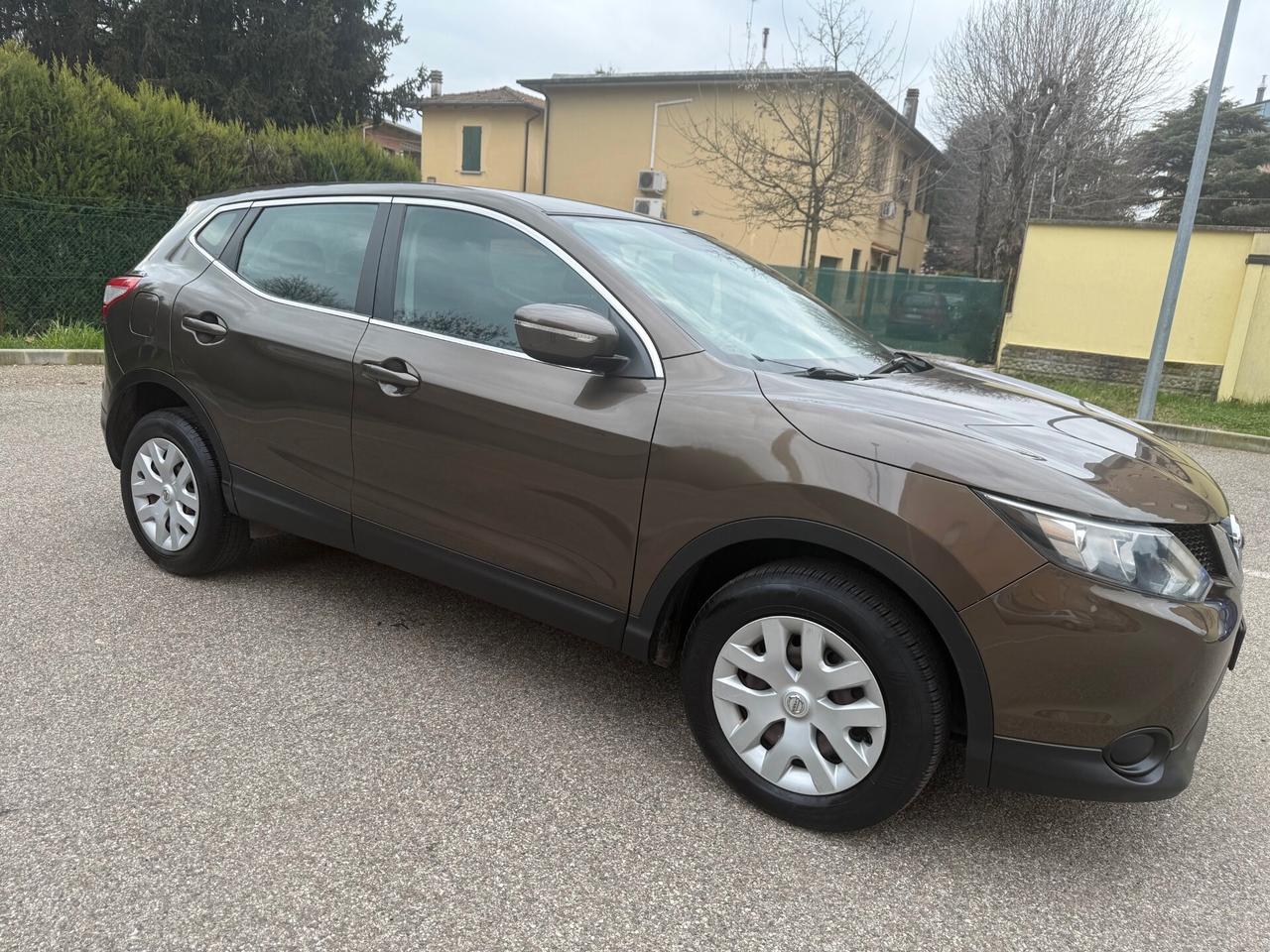 Nissan Qashqai 1.2 - 12 MESI DI GARANZIA -