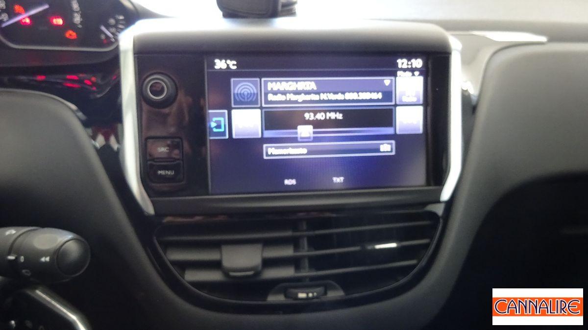PEUGEOT - 208 - 1.2 VTi 82 CV 5p. Allure