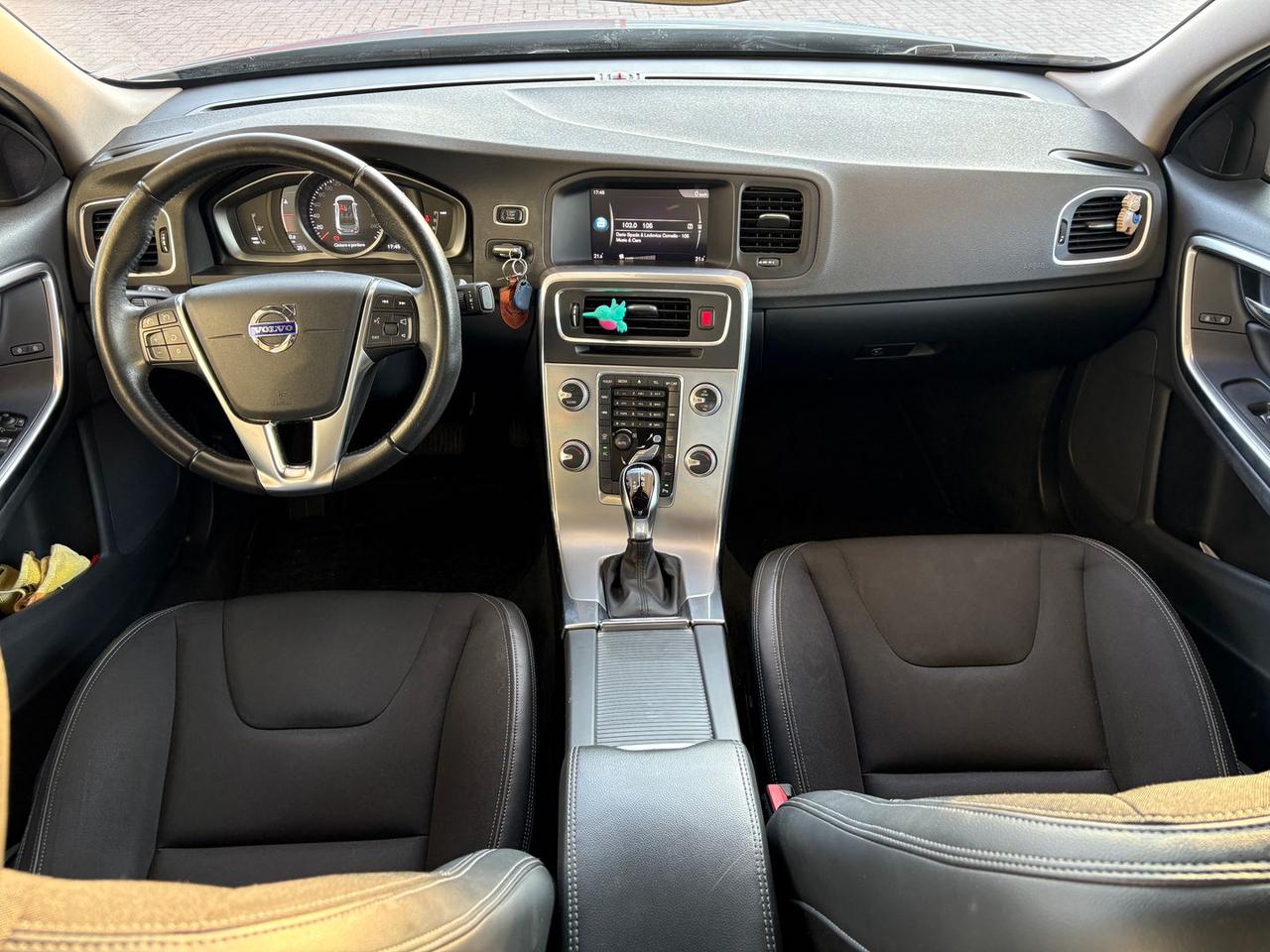 Volvo S60 Cross Country 2.0 D3 Business Plu #50745