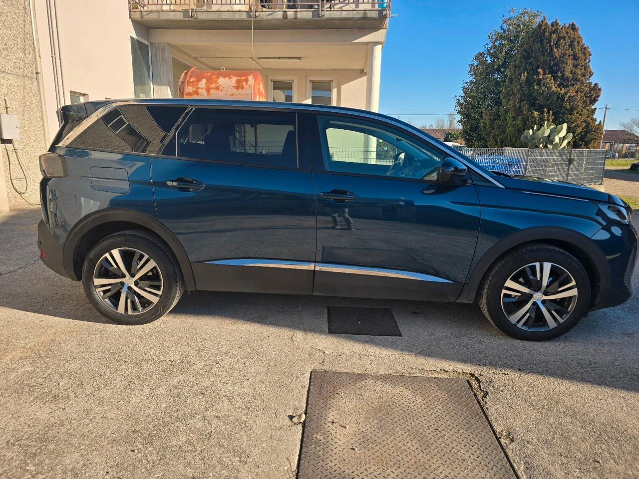 Peugeot 5008 BlueHDi 130 S&S EAT8 Allure Pack