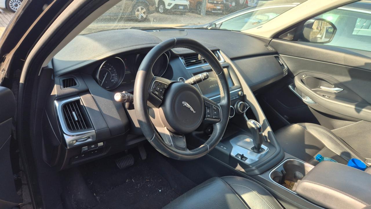Jaguar E-Pace 2.0D 180 CV AWD aut. R-Dynamic S