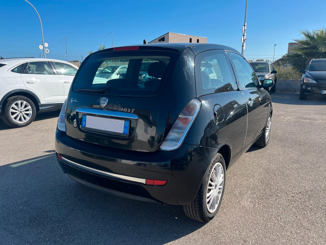 Lancia Ypsilon 1.2 Oro