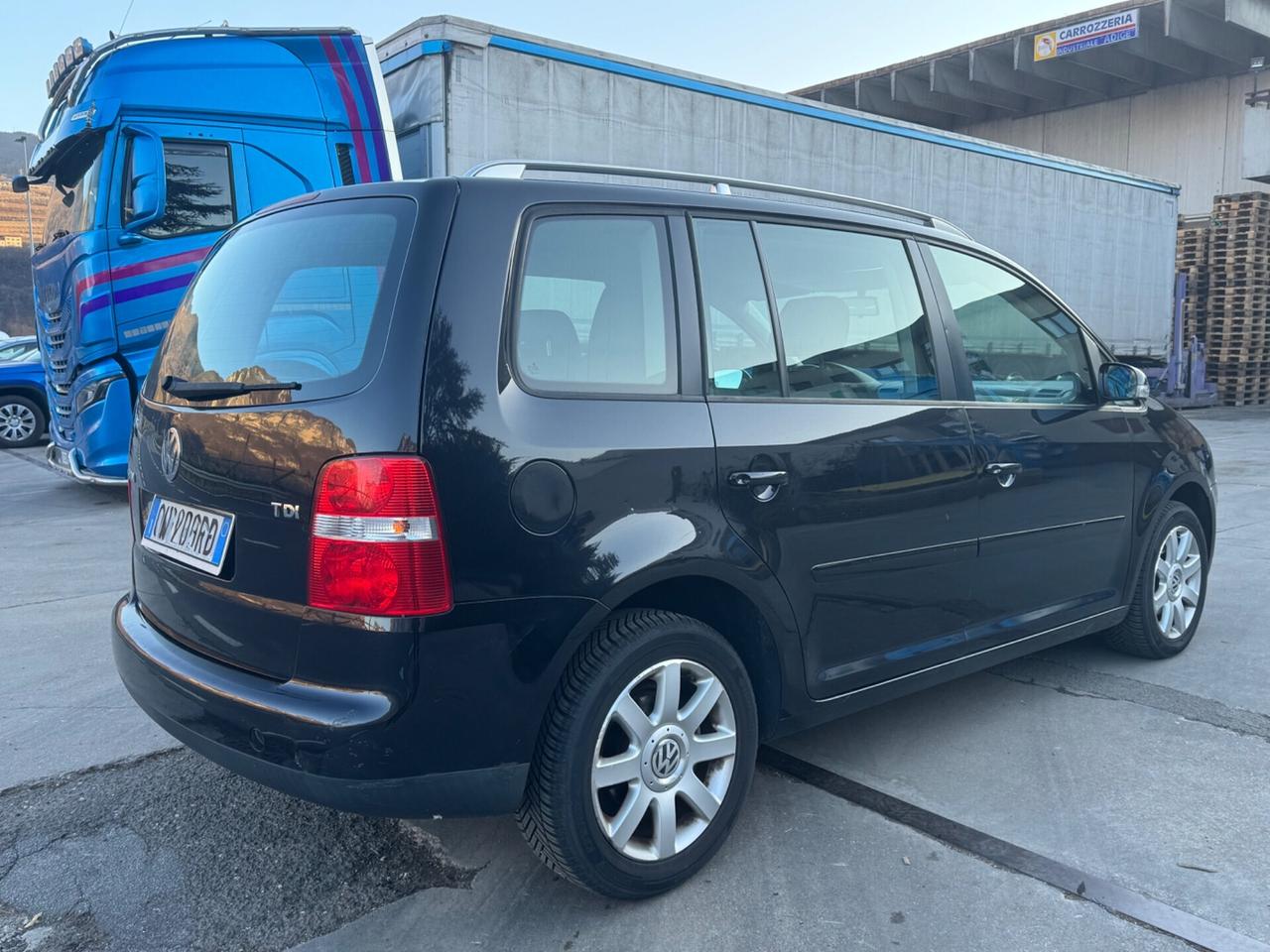 Volkswagen Touran 1.9 TDI 105CV DSG X COMMERCIANTI