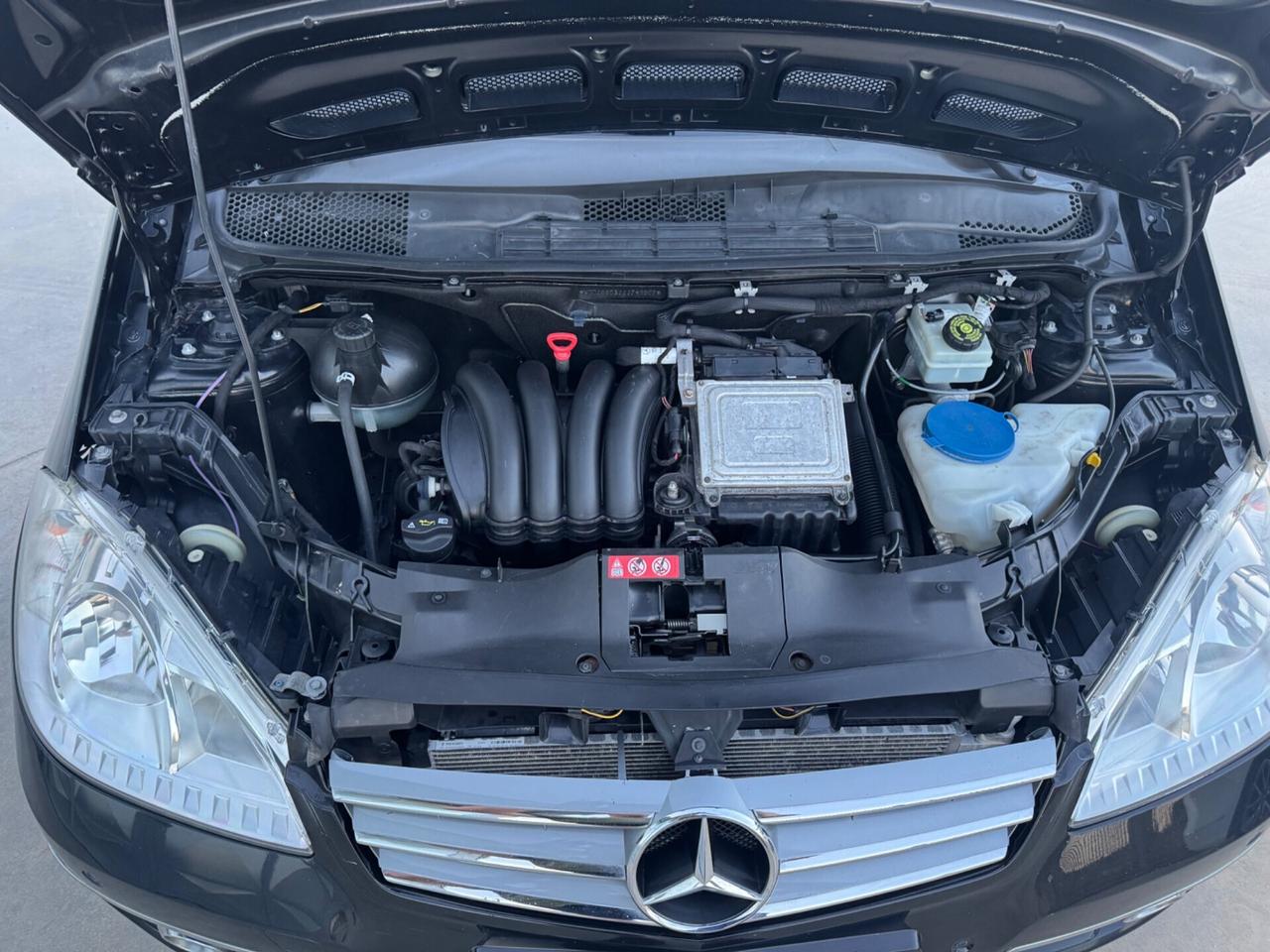 Mercedes-benz A 160 BlueEFFICIENCY Elegance