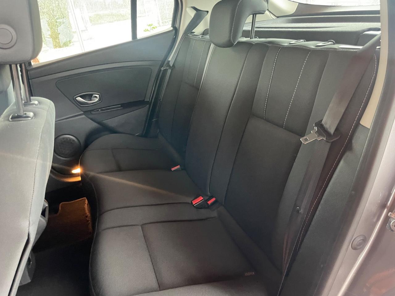 Renault Megane 1.5 Diesel - Neopatentati