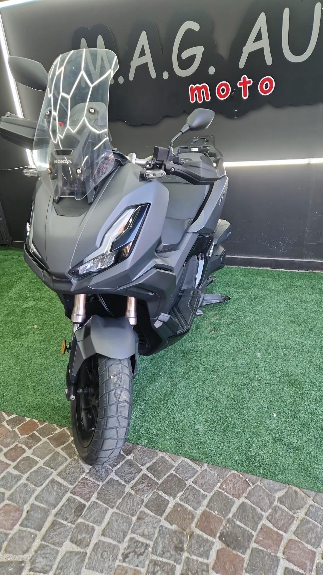 Honda ADV 350