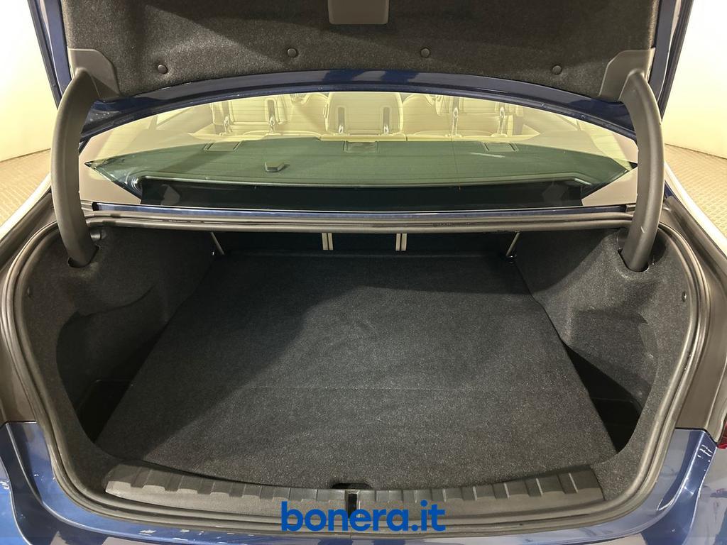 BMW Serie 3 Berlina 318 d Mild Hybrid 48V Luxury Steptronic