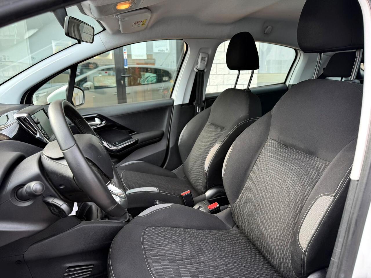 Peugeot 208 BlueHDi 75 S&S 5 porte Active