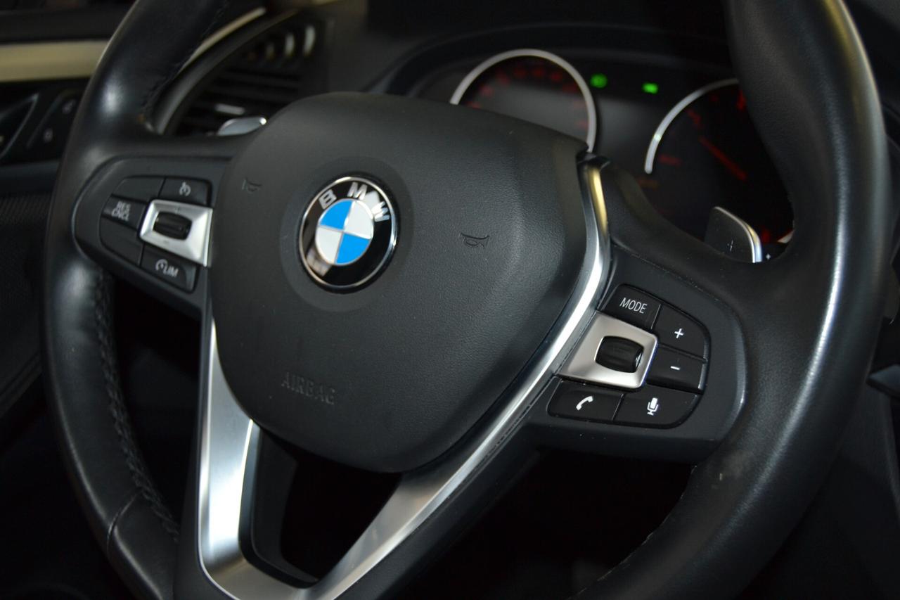 Bmw X3 xDrive20D 190CV C.Auto/Navi/Xenon