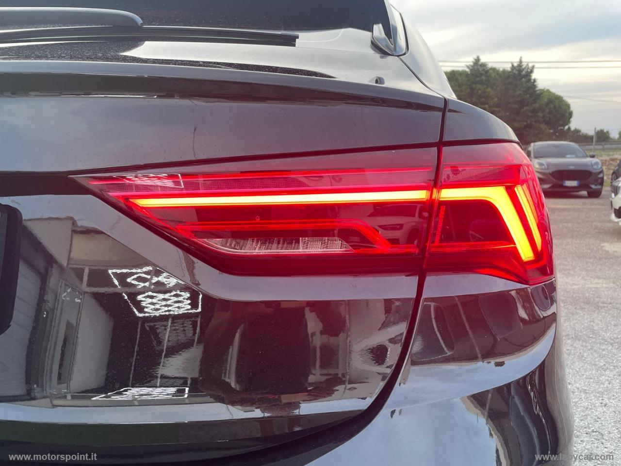 AUDI Q3 SPORTBACK 35 TDI S tronic Business PluS SPORTBACK