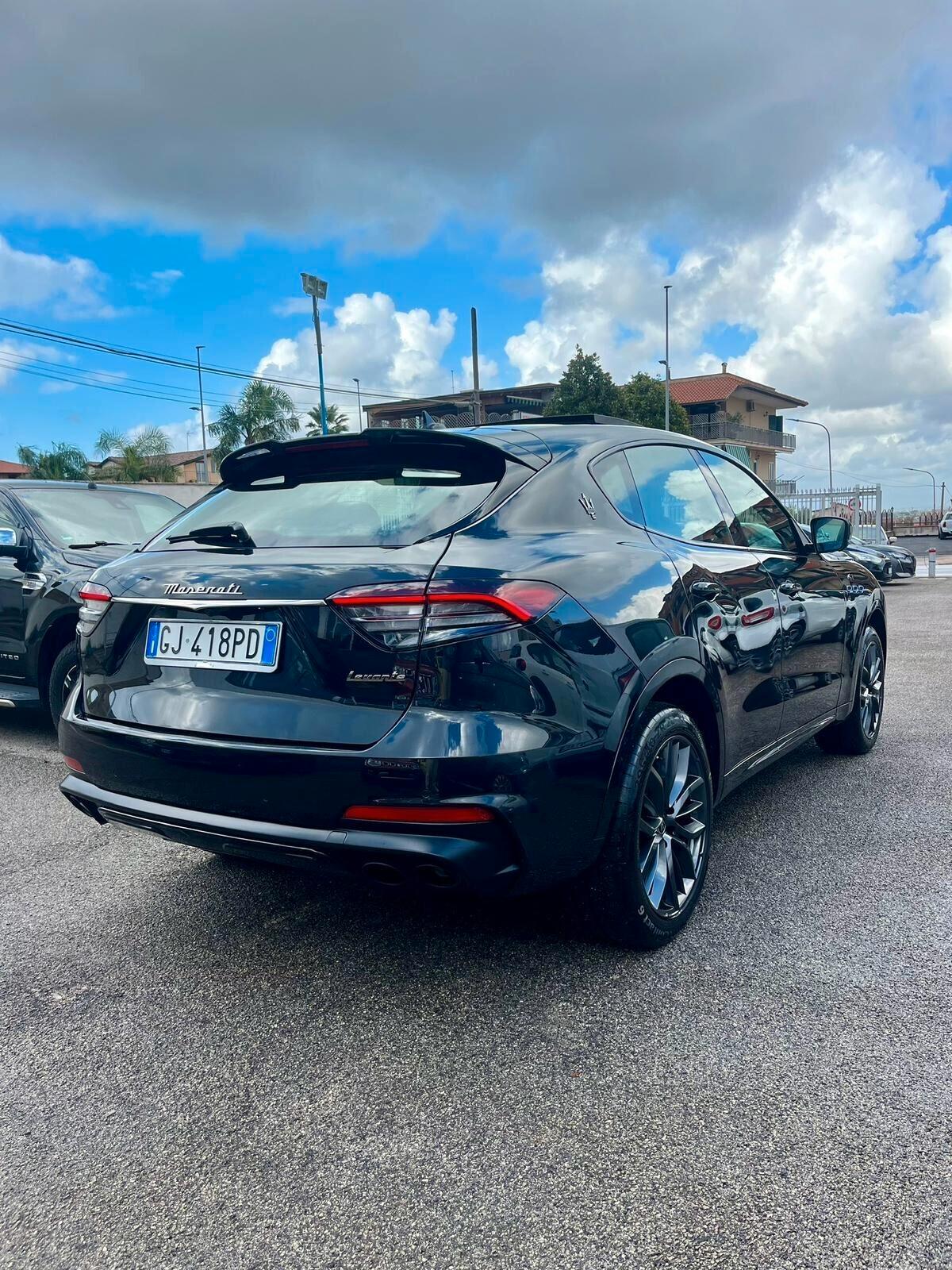 Maserati Levante 330 CV MHEV AWD GT