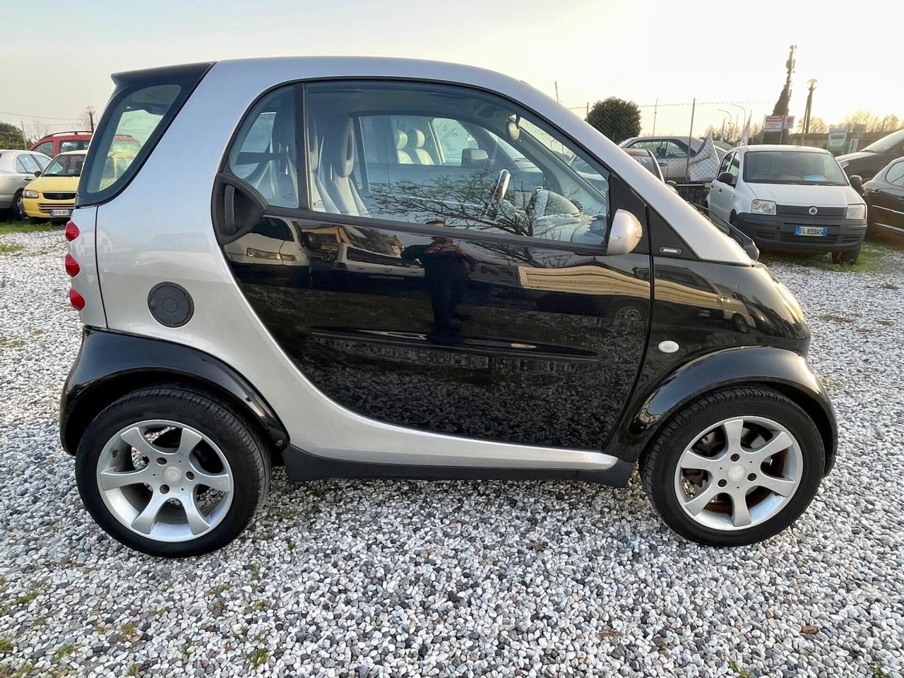 Smart ForTwo 700 coupé pure (45 kW)