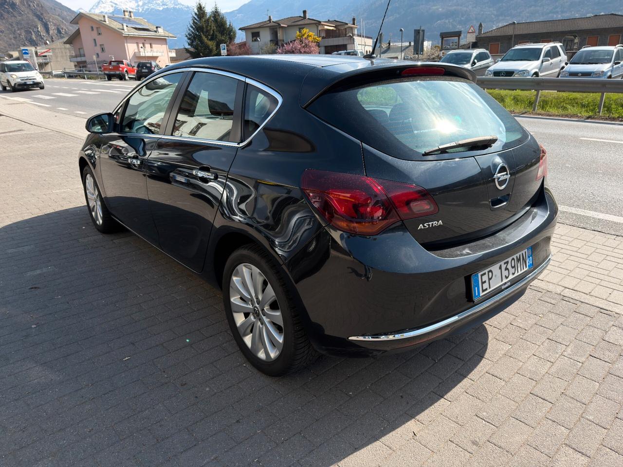 OPEL ASTRA 1.4cc 120Cv Cosmo Benzina