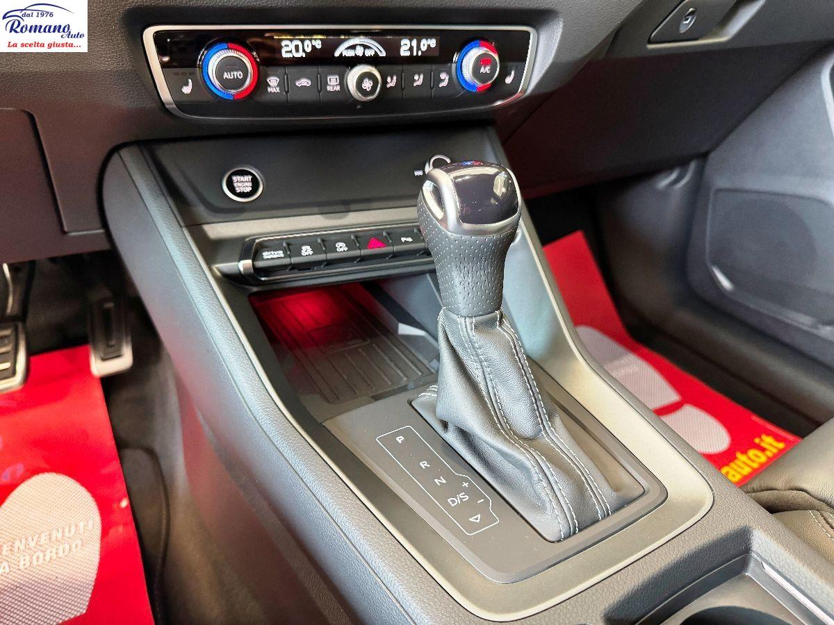 Audi Q3 SPB 35 TDI S tronic Identity Black /PELLE/R20