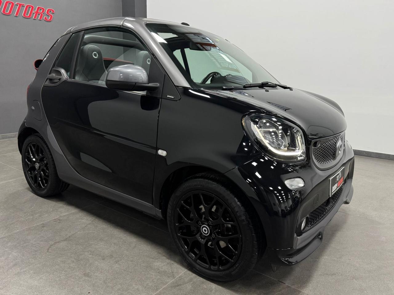 Smart ForTwo BRABUS 0.9 Turbo twinamic cabrio